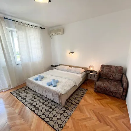 Talia Apartmán *