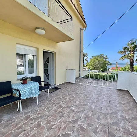 Talia Apartmán