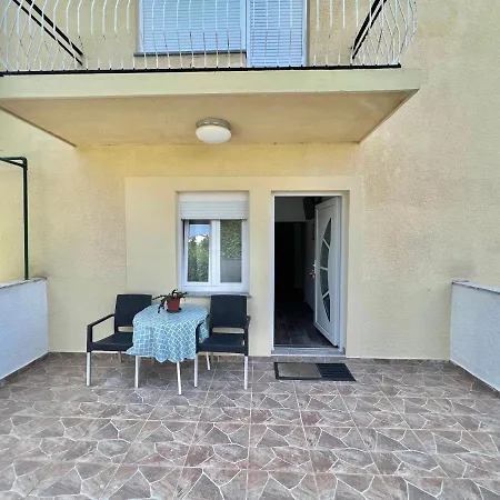 Talia Apartmán *